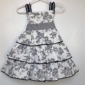 Lydia Jane Dress 🖤